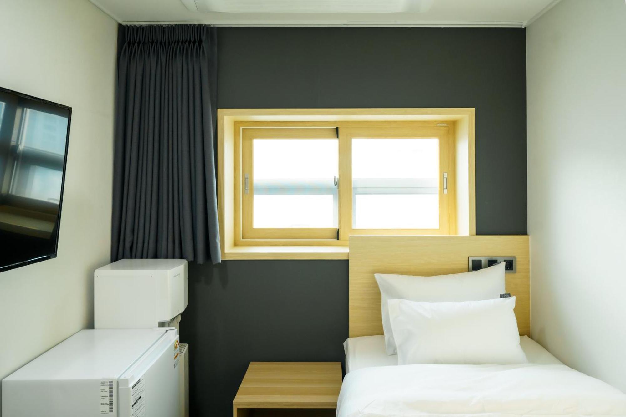 The Stay Hue Myeongdong Seul Exterior foto