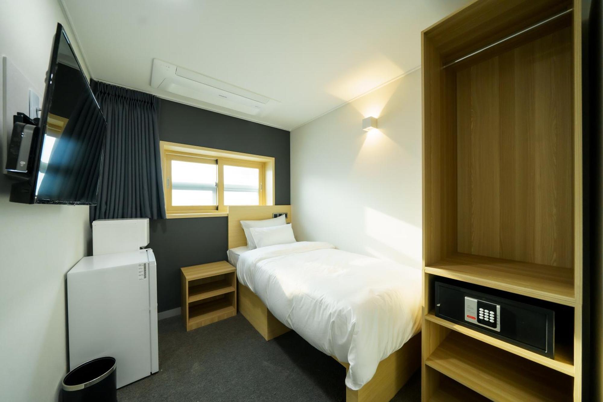 The Stay Hue Myeongdong Seul Exterior foto