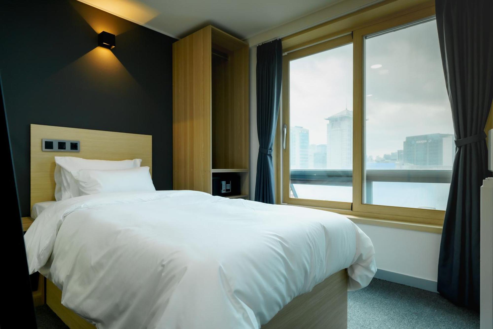 The Stay Hue Myeongdong Seul Exterior foto