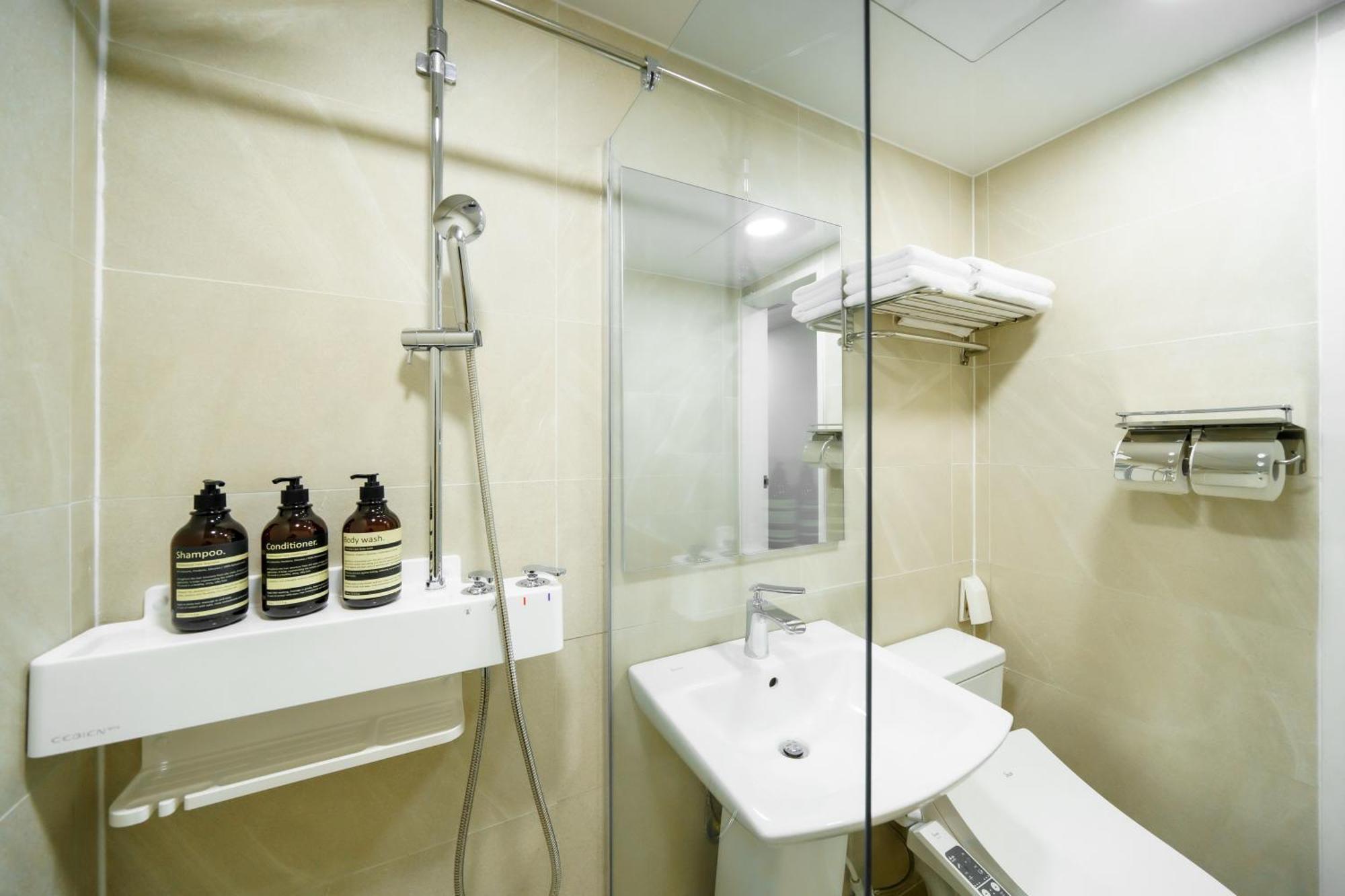 The Stay Hue Myeongdong Seul Exterior foto